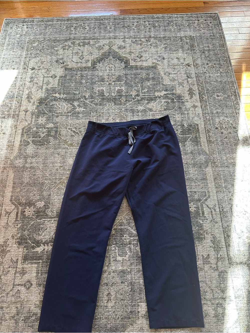 Figs Women's Navy Straight Leg Petite Scrub Pants